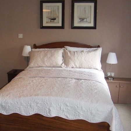 The Dundrum Inn Newcastle  Bagian luar foto